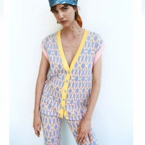 Zara Yellow and Blue Knit Sweater by contrast Jacquard vest 5039/424 Small
